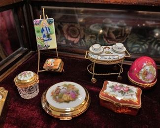Limoges Peint Main trinket boxes