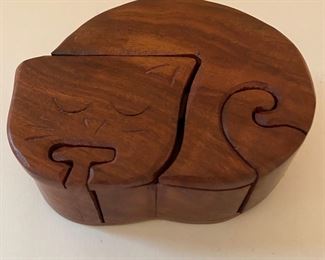 Wood puzzle box