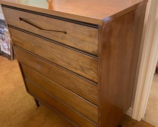 MCM 5 Drawer Dresser by Bassett