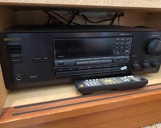 ONKYO Stereo Receiver  TX-8522