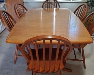 K.D Furniture Sun Wood Ind.
Dining room table with 6 chairs
42x65
42x85 with leaf