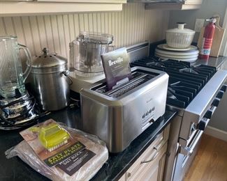 Assorted Small Applianes