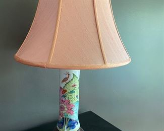 Mottahedeh Tobacco Leaf Trumpet Lamp