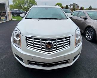 Next 24 pictures - 2015 Cadillac SRX is in excellent condition!  Has 73,043 miles and has been maintained very well! Asking $17,500 please contact Bill at 419-360-2636 with questions and to see the vehicle. This will go fast!!        *** Item is available for pre-sale ***