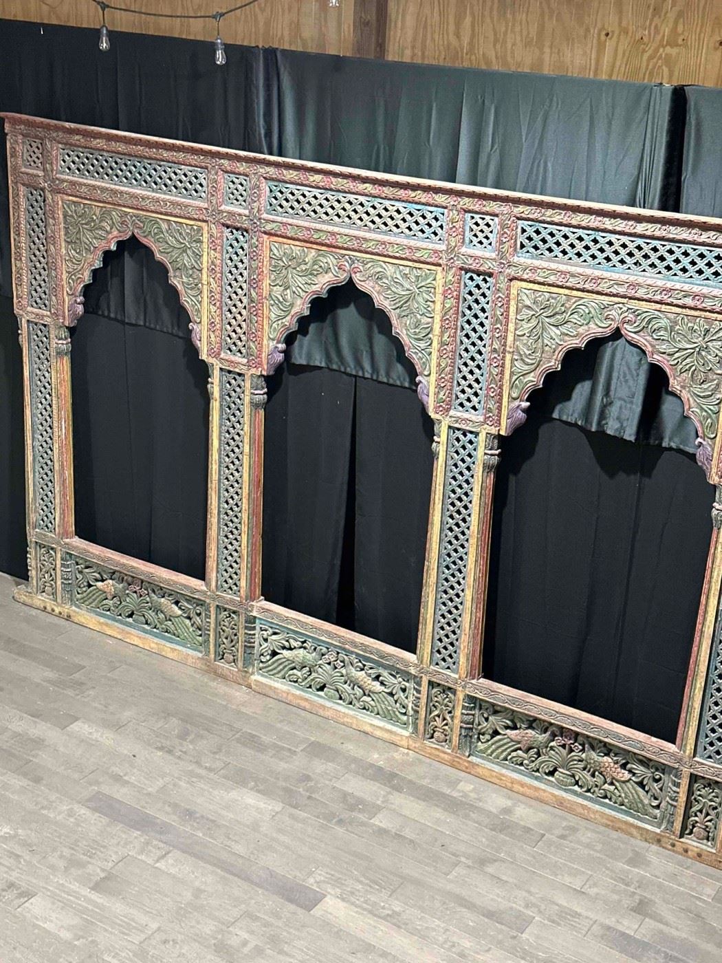 Eclectic Auction Alert Cicero, Indiana Online... starts on 4/28/2023