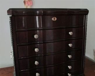 Mahogany Jewelry Box