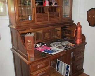 Oak Secretary