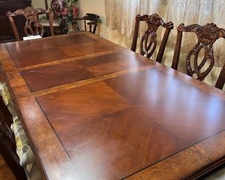 10 chair Dining room table