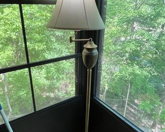floor lamp