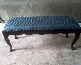 End of bed bench