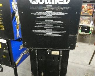 BACKVIEW PINBALL MACHINE