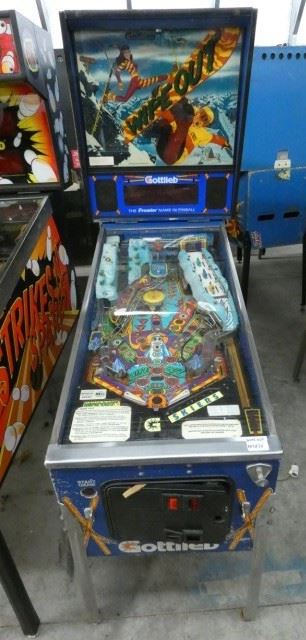 GOTTLIEB WIPE OUT PREMIER PINBALL