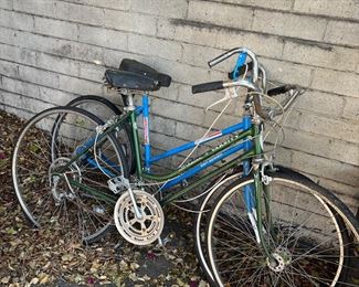 vintage schwinn bicycles