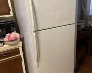 LATE ADDITION-REFRIGERATOR