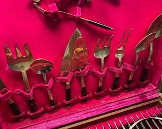 Silverware set