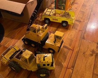 Vintage tonka toy trucks