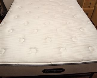 Full size Beautyrest bed