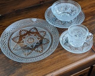 crystal dinnerware