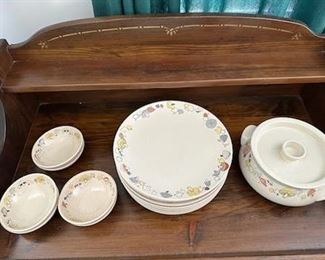 Vintage Franciscan Woodlore dinnerware