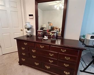 Dresser and mirror set