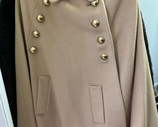 Vintage tan wool cape - immaculate