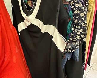 Women's clothing sizes 12-16, L-XL