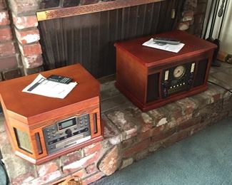 Crosley songwriter, cd recorder mdl CR248, Innovative Technology music center with recordable cd player, mdl ITVS-750