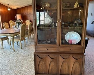 BROYHILL BRASILIA Mid Century Buffet China Cabinet