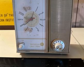 Vintage Westinghouse Clock Radio