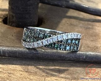 14kt Gold Green and White Diamond Ring