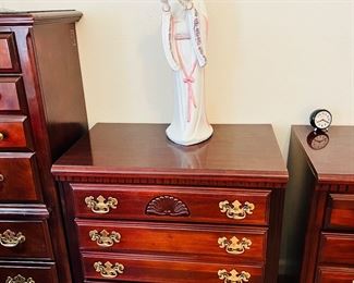 Cherry 4 drawer nightstand 