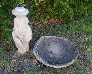 A lovely concrete (heavy) two piece bird bath-- bring help with you to move PLEASE!!!