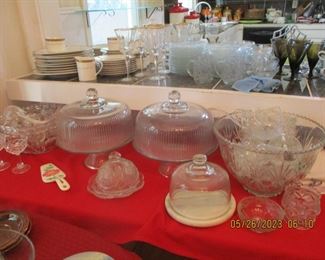 Pedestal cake plates and punch bowls