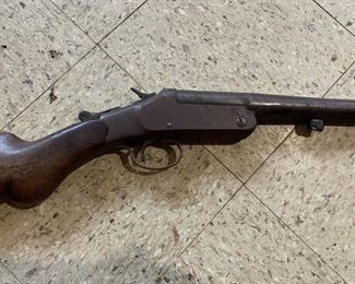 Vintage Stevens 87B rifle