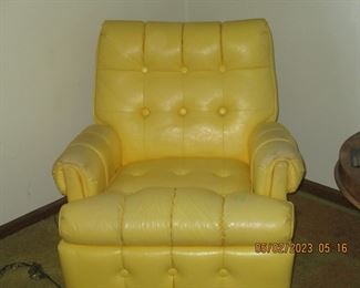 Vintage yellow leather recliner