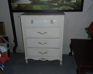 Vintage Chest of Drawers