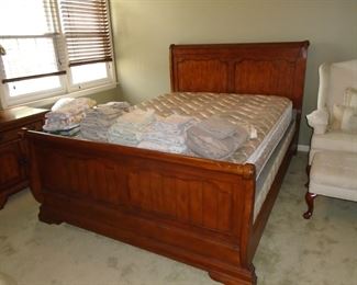 Queen bed with mattress set