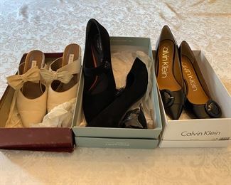 New in box Calvin Klein shoes, size 11
