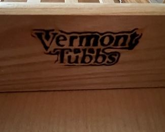 Vermont Tubbs night stands, dressers