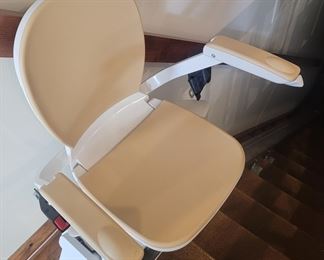 Acorn Stairlifts Chair. NEW Never Used! Designed to blend seamlessly into your home. Slimeline design with the ability to fold away when not in use.