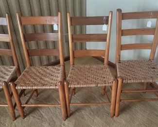 Set of 4 Ladderback Chairs with Rush Seats