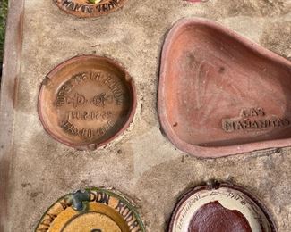 Ash tray table, Sculpture from around the world