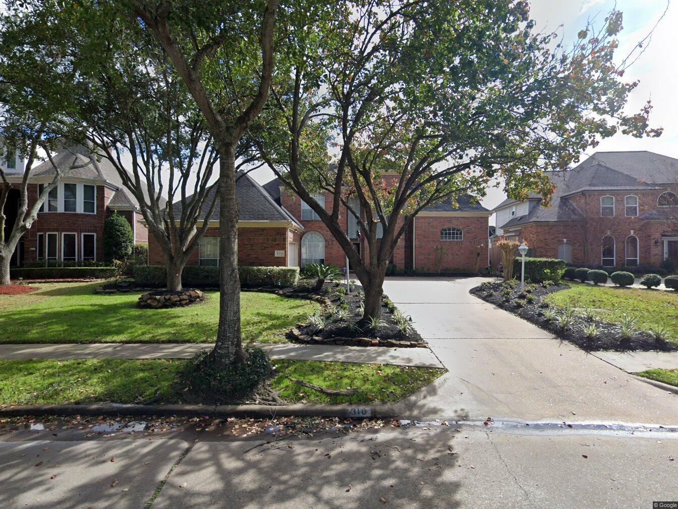 Becky Thompson Estate Sales in Sugar Land, TX starts on 5/20/2023