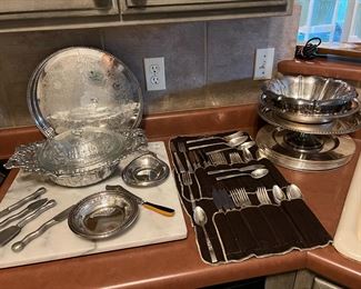 Arthur Court lidded bowl, Oneida Community Morning Star silverplate flatware set