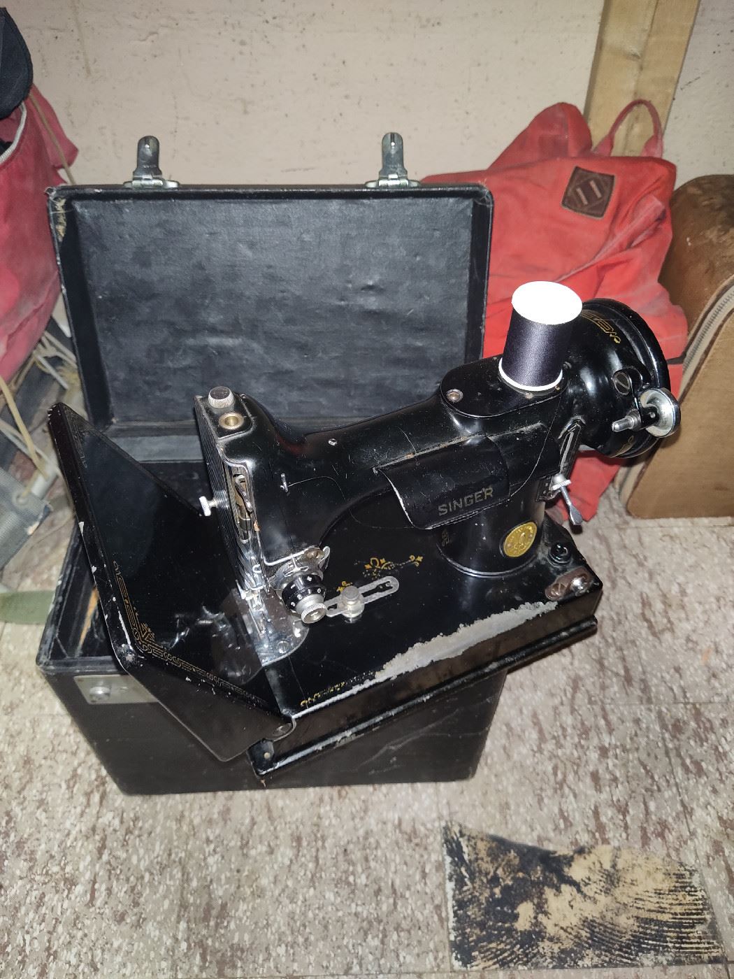 Singer Featherweight Sewing Machine