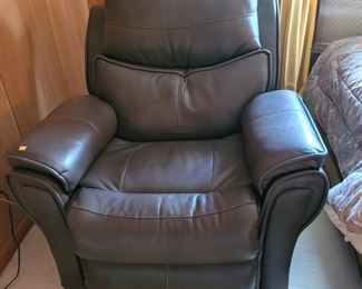 New leather lift chair
