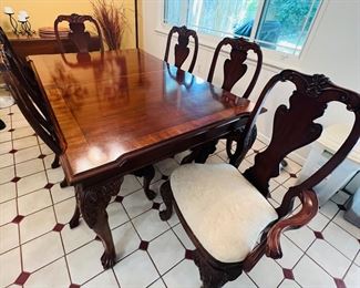 Cherry Monticello Rectangle Dining Room Table
8 chairs
Louis Shanks 
3 of 5