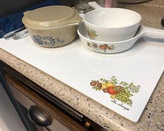 Vintage Pyrex and Corning ware 