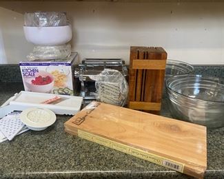 Laroma Pasta Maker Mandolin Slicer Knife Block And Cedar Grilling Planks