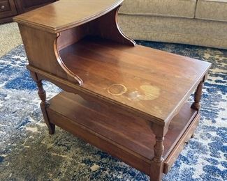 MCM Pennsylvania House two tier side Table